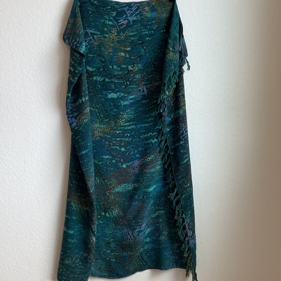 Van Klee Teal and Gold Patterned Sarong OS - 66 x 44” - Picture 5 of 5